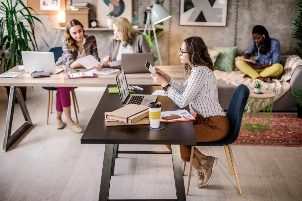 effective hybrid workplace strategy
