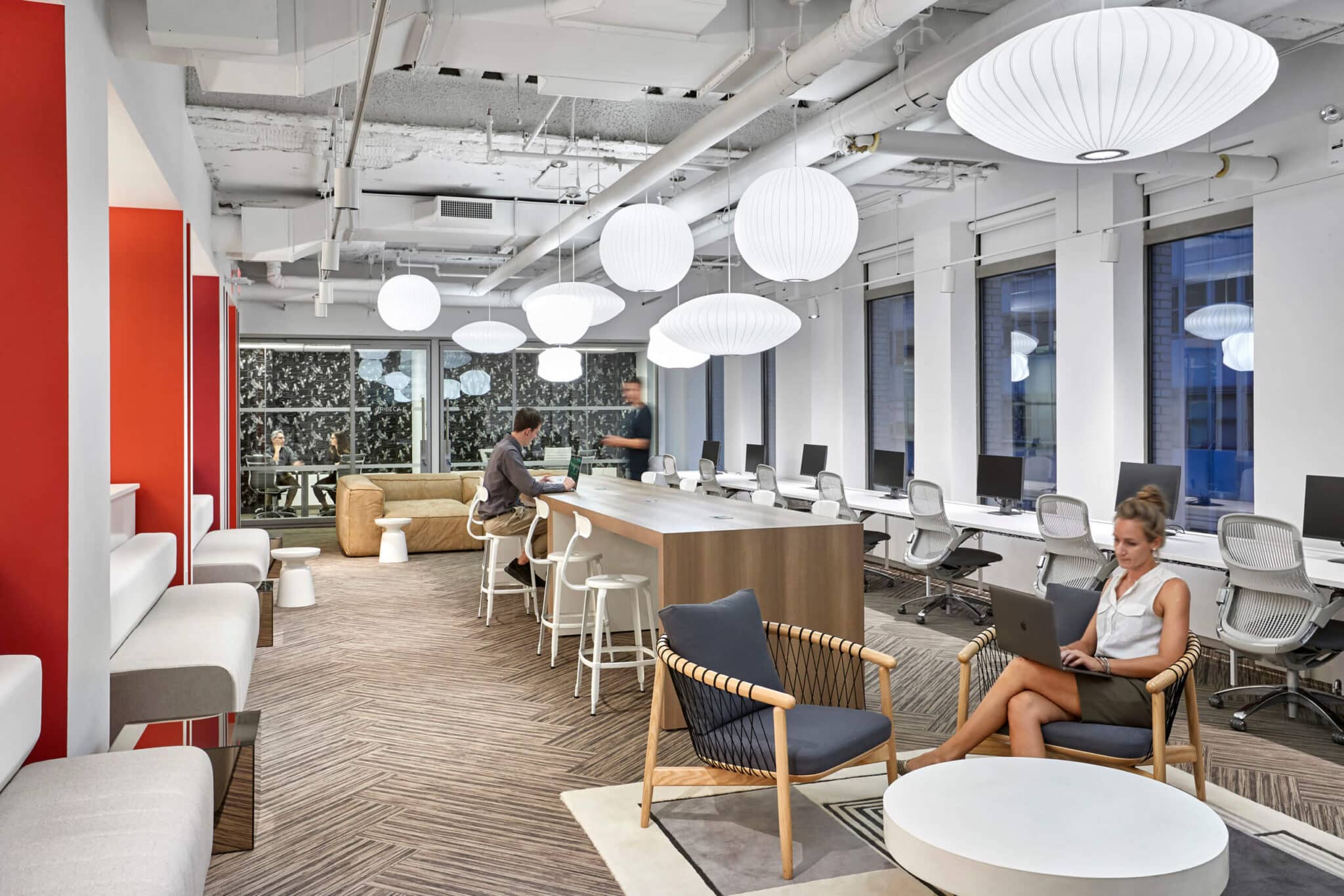 IPG UM Workspace - office design and data