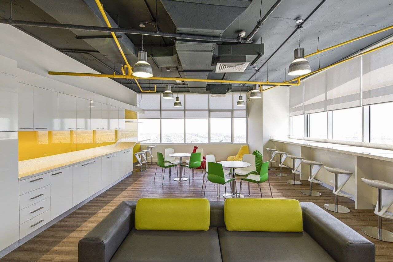 Large Lunchroom and Conference Room Large Lunchroom and Conference Room