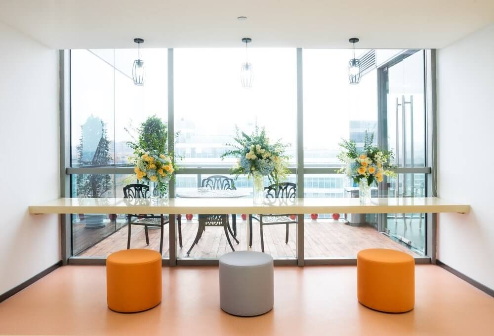 Creative office space to attract top talent Creative office space to attract top talent