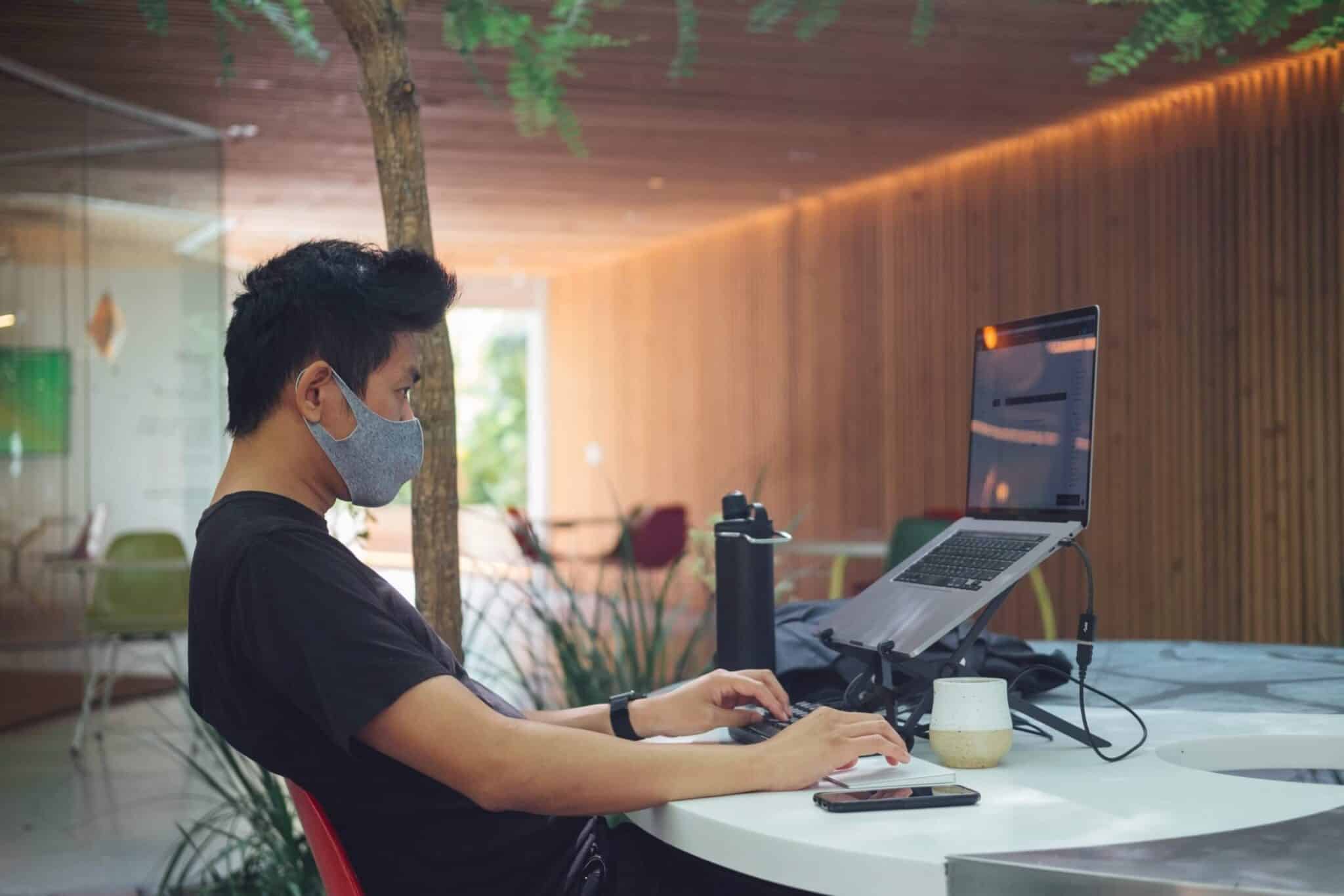 safe workplace with ppe mask