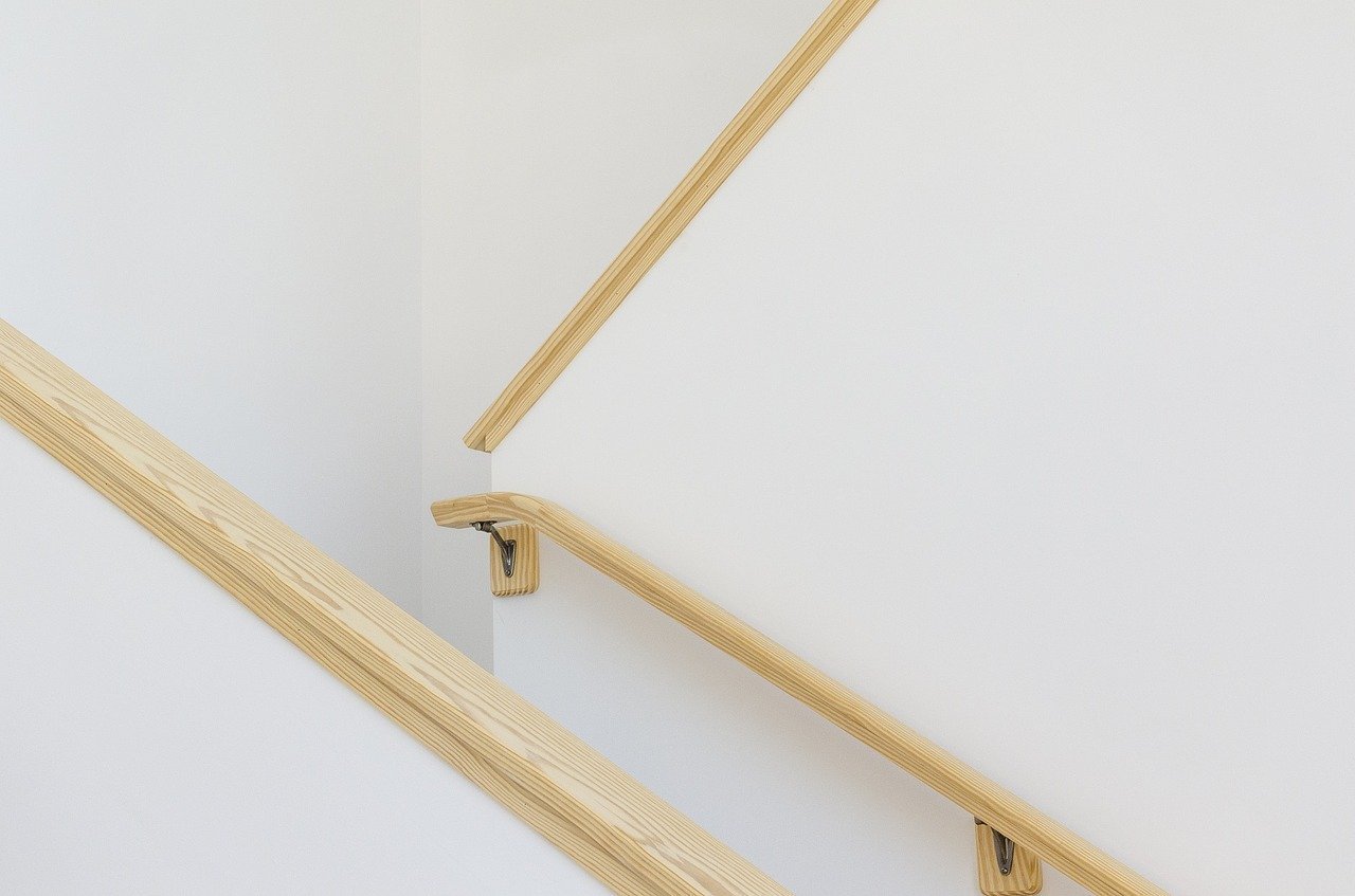 handrails on stairs
